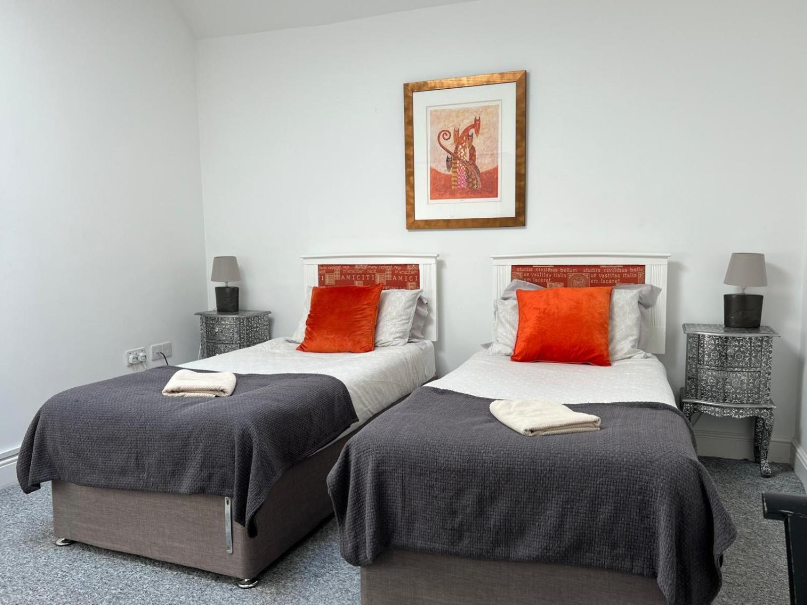 Premium Apartments Thatcham Broadway Zewnętrze zdjęcie